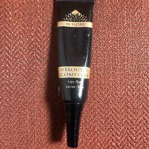 In Fiore VELOUTÉE COMPLEXE Lip Treatment